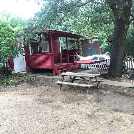 Cozy, Cheerful & Charming Cabin - Historic جوليان المظهر الخارجي الصورة